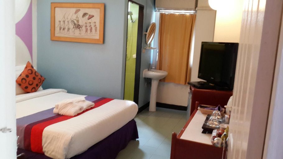 Bedroom 14