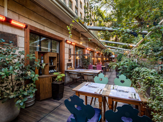 Food & Drinks 5, Mercure Tbilisi Old Town, Tbilisi