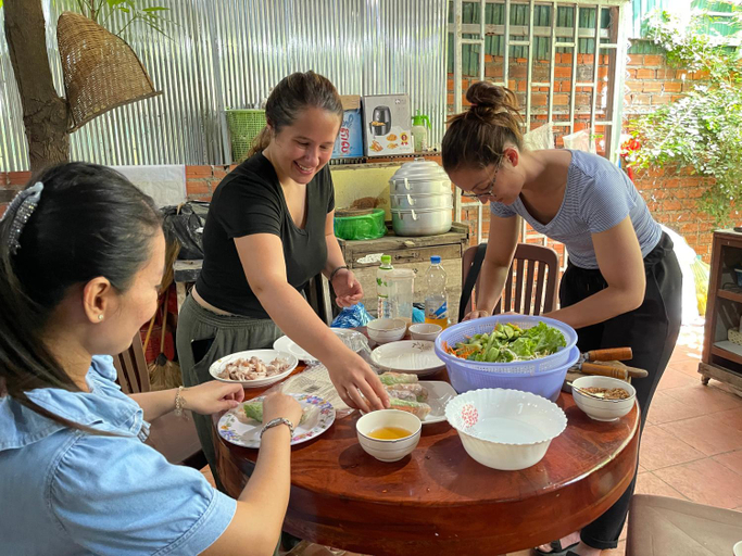 Food & Drinks 4, Mother's House, Svay Pao