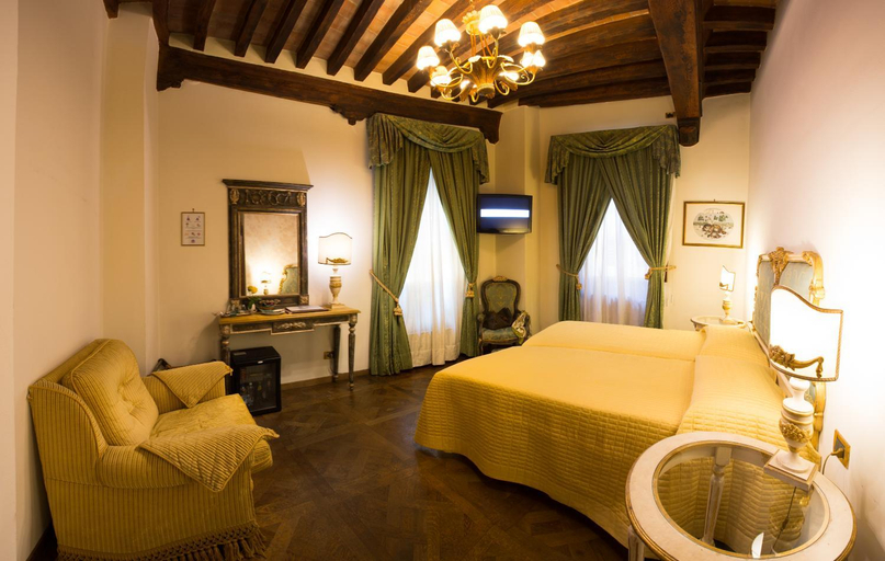 Bedroom 9
