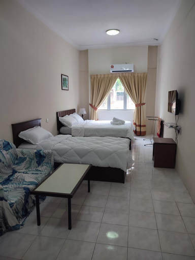 Bedroom 13