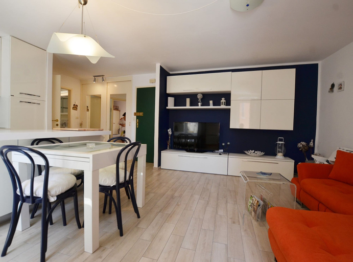 Others 3, Charming and Tranquil Rovinj Center Apartment, Rovinj