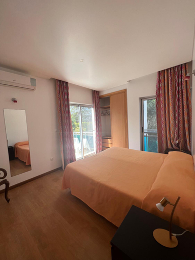 Bedroom 28