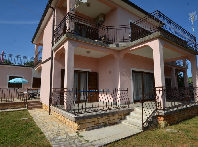 Exterior & Views 2, Green and Lush Apartments With Terrace, Rovinj
