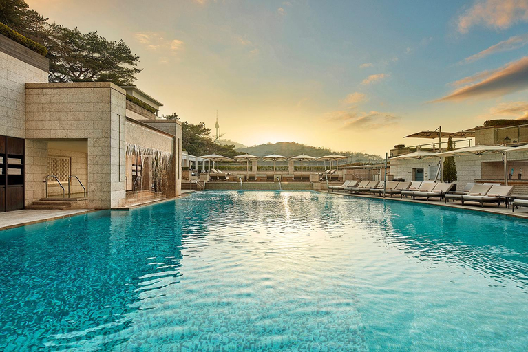 Swimming Pool 17