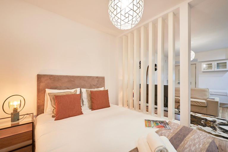Others 4, Charming Apartment in Historic Center, Lisbon