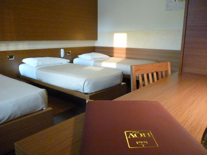 Bedroom 8
