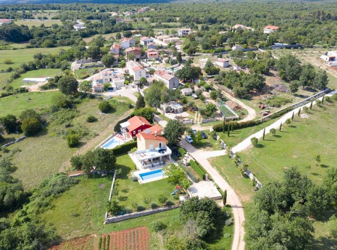 Exterior & Views 2, Exquisite Secluded Villa With Pool, Kanfanar