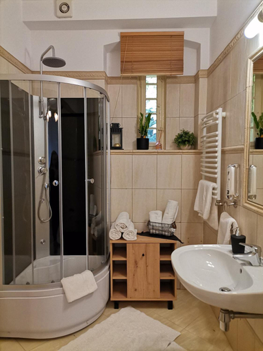 Bathroom 3, Hotel Przy Oslej Bramie - Zamek Ksiaz, Świdnica