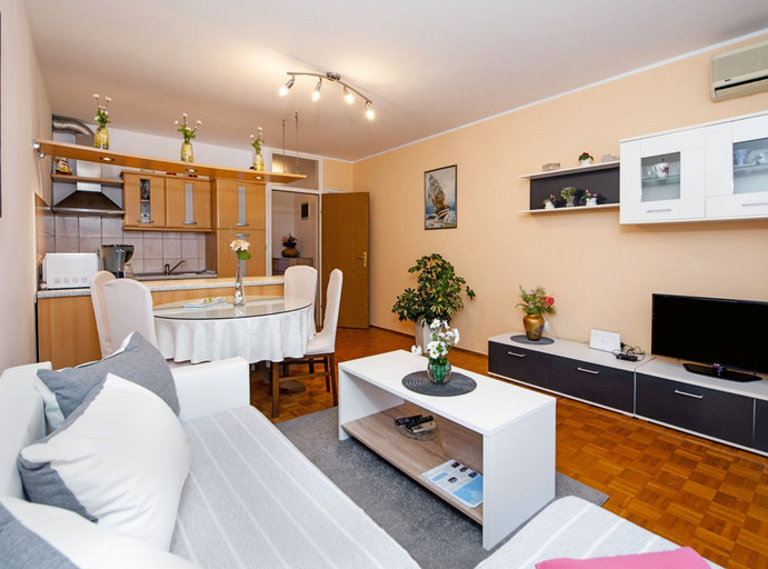 Others 5, Brigth and Breezy Rovinj Apartments, Rovinj
