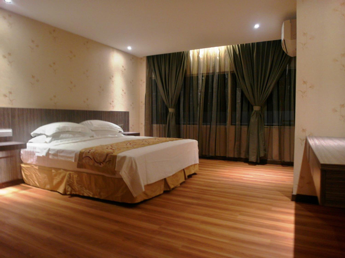 Bedroom 17