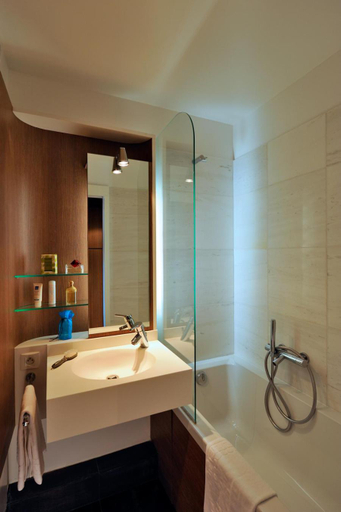 Bathroom 5, Residence Resideal Premium Cannes, Alpes-Maritimes