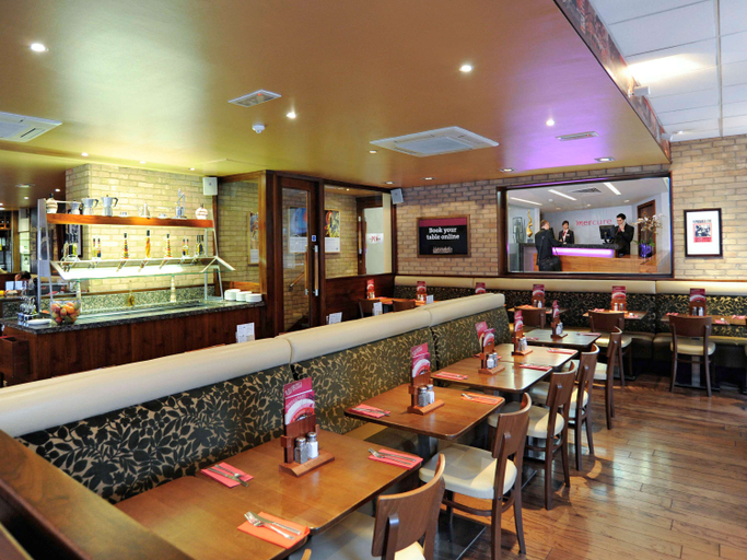 Food & Drinks 5, Mercure London Paddington Hotel, London
