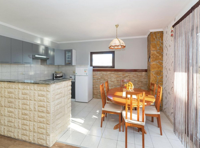 Others 4, Cozy Nook Apartment Kastel Stari, Kaštela