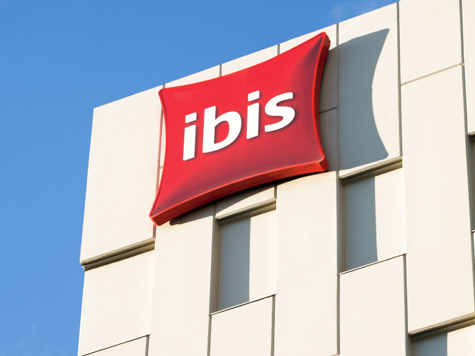 ibis Barcelona Santa Coloma, Barcelona