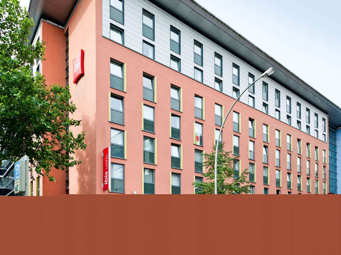 Exterior & Views 2, ibis Hamburg St Pauli Messe, Hamburg