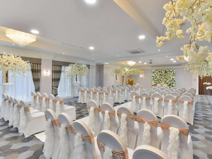 Business Facilities 1, Mercure Manchester Norton Grange Hotel & Spa, Rochdale