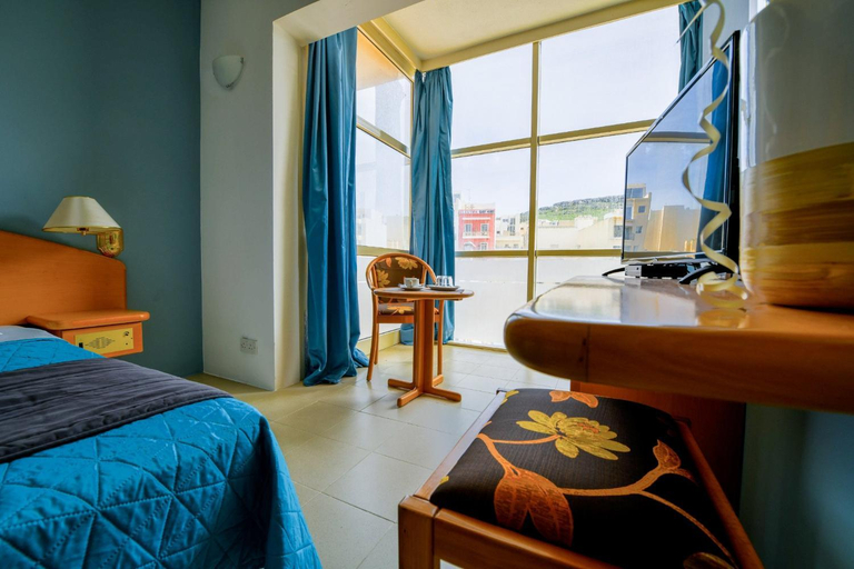 Bedroom, La Playa Hotel