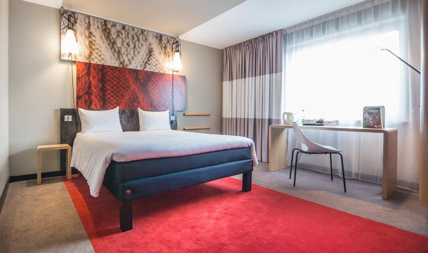 Bedroom 23