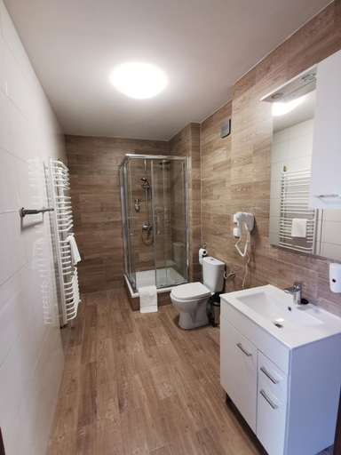 Bathroom 3, Miodowe Siedlisko, Sokółka