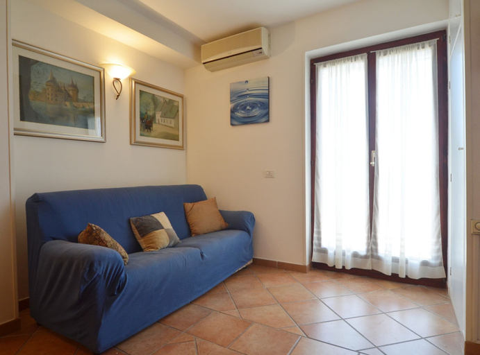 Others 5, Spacious Rovinj Apartment With Balcony and Sea View, Rovinj