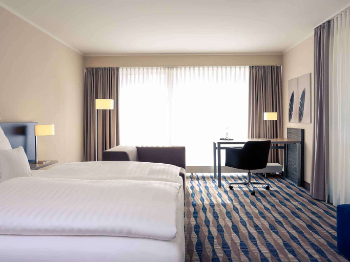 Bedroom 2, Mercure Hotel Am Entenfang Hannover, Region Hannover
