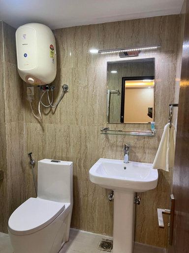 Bathroom 2, Nagarkot Resort Pvt. Ltd., Bagmati