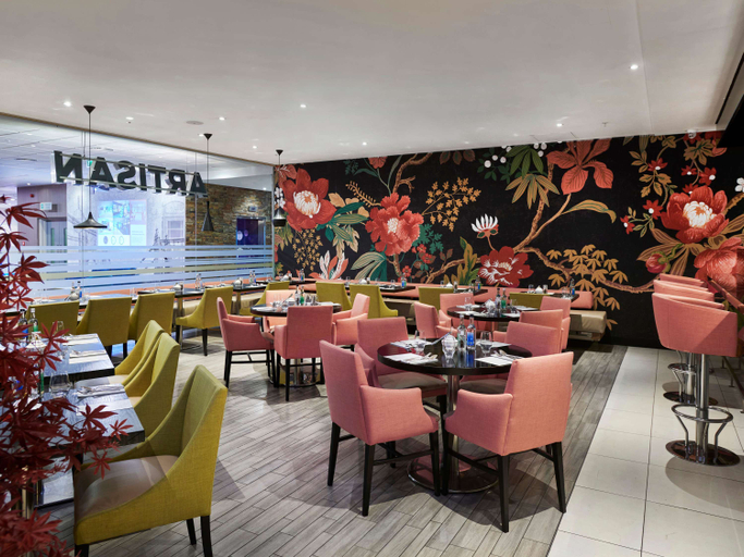 Food & Drinks 4, Novotel London West, London