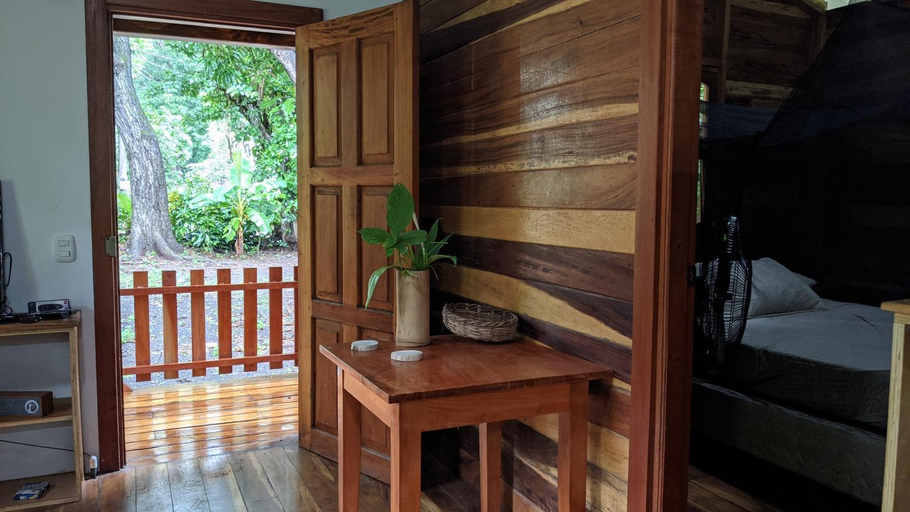 Others 5, Wood Cabin - Cabana Maderas, Lago de Nicaragua