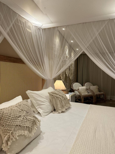 Bedroom 25
