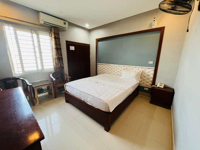Bedroom 8