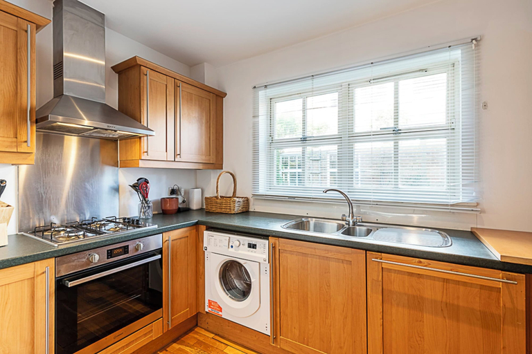 Others 5, Sleek and Contemporary House in Battersea, London