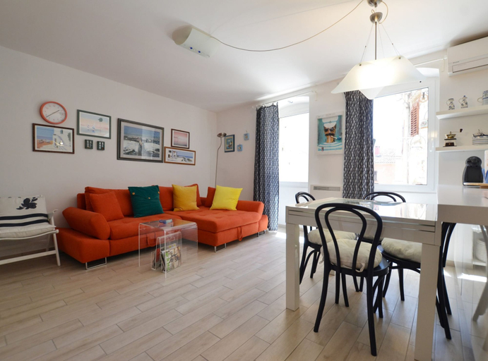 Others 5, Charming and Tranquil Rovinj Center Apartment, Rovinj