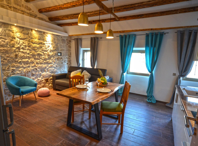 Others 5, Elegant Rovinj Old Town Apartment, Rovinj