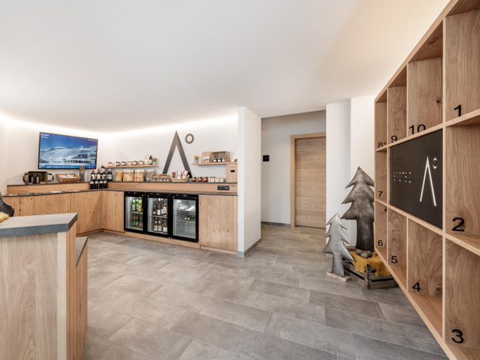 Public Area, MYALPS Ötztal, Imst