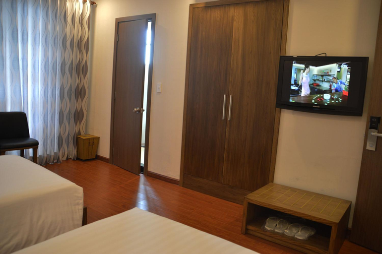 Bedroom 6