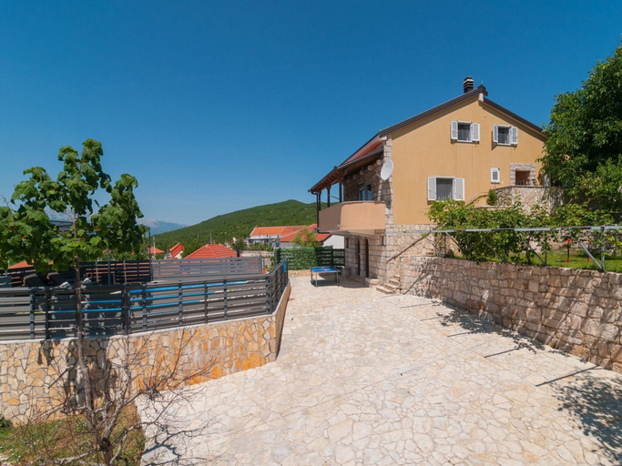 Exterior & Views, Villa Homeland, Runovići