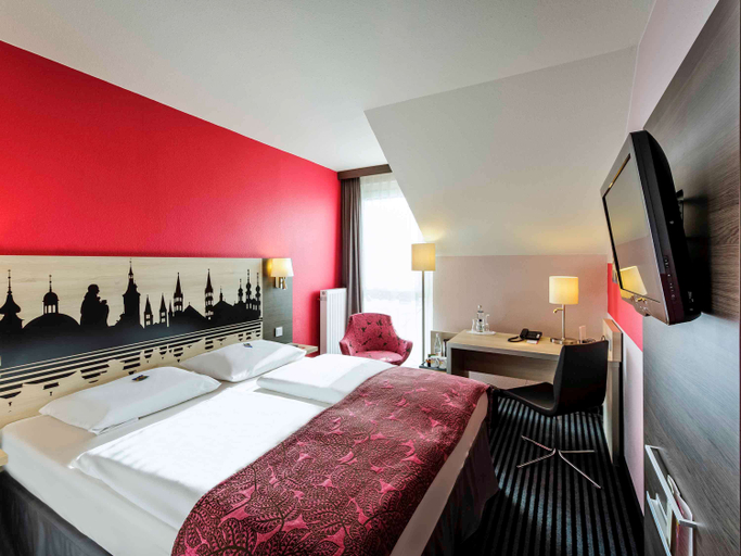 Bedroom 3, Mercure Hotel Wuerzburg am Mainufer, Würzburg