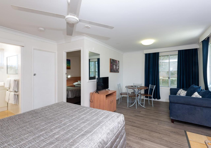 Bedroom 24