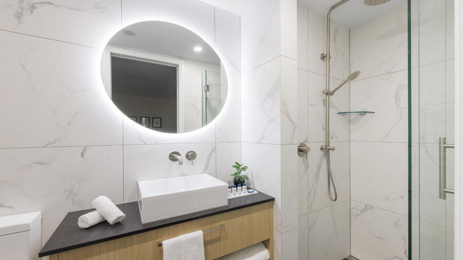 Bathroom 5