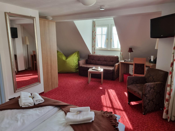 Bedroom 3, Boutiquehotel Goldene Rose, Ansbach