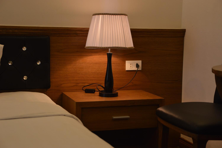 Bedroom 12