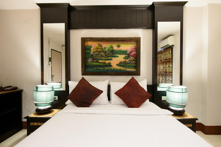 Bedroom 26