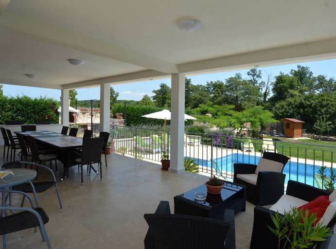 Food & Drinks, Exquisite Secluded Villa With Pool, Kanfanar