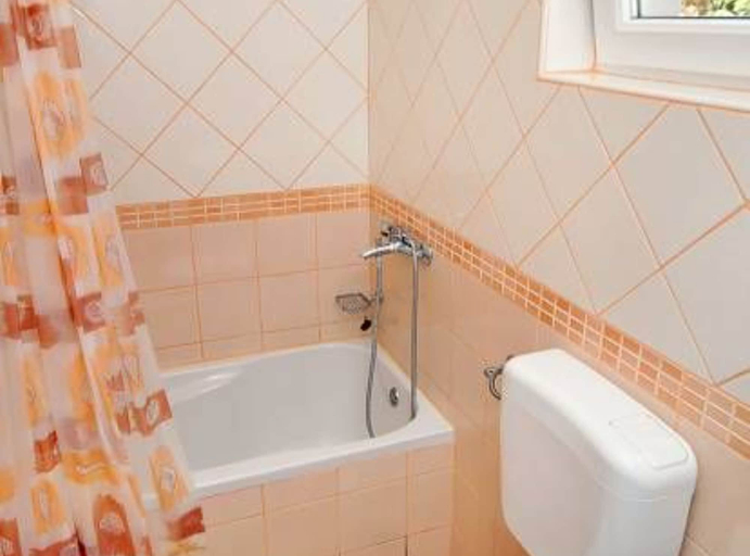 Bathroom 3, Apartments Bionda Senj, Senj