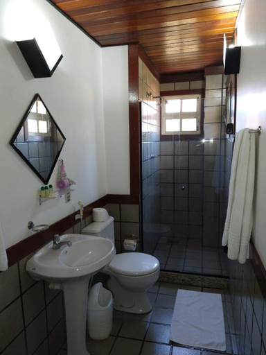 Bathroom 3, Pousada Genesis, Arraial do Cabo