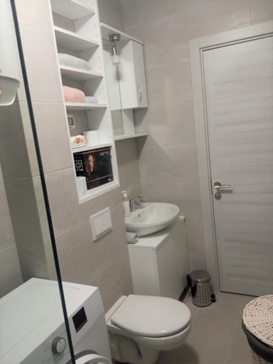 Bathroom 2, MontEva Studio Z Podgorica