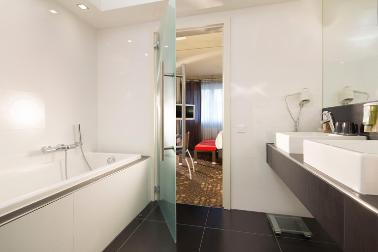 Bathroom 4, Hotel Diana Restaurant & Spa by HappyCulture, Bas-Rhin