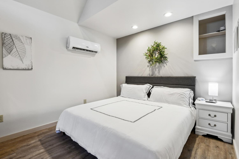 Bedroom 13
