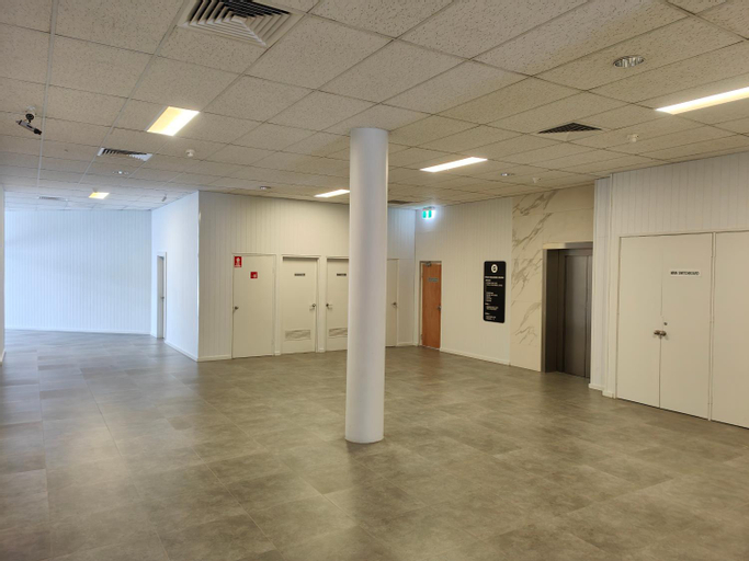 Others 5, Tuggeranong Short Stay #11, Canberra